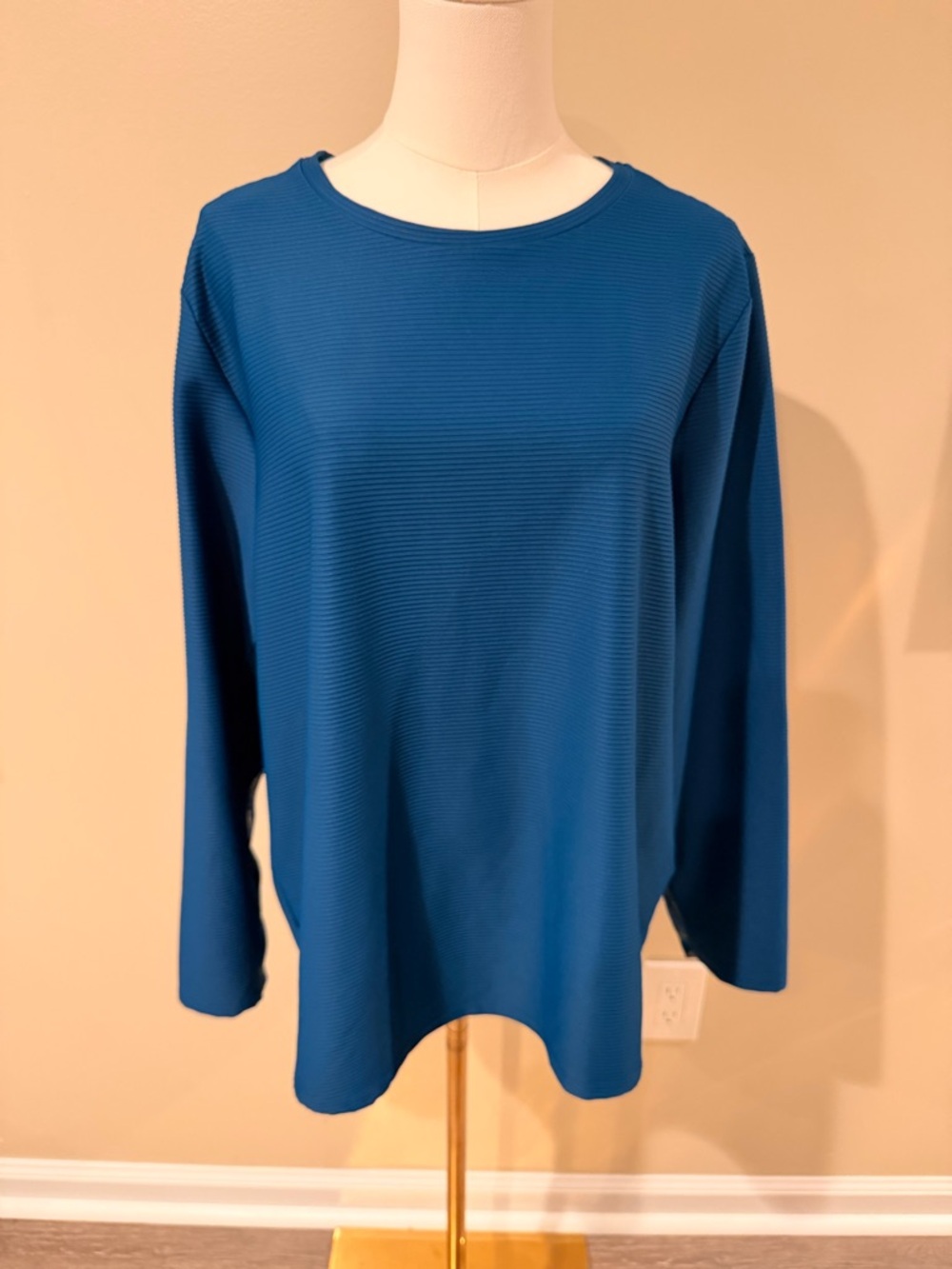 Chico's Long Sleeve Crewneck Top - Teal